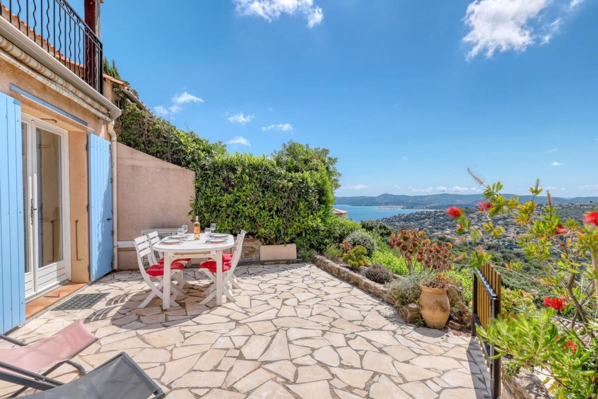 Апартаменты Exceptional View In Saint-Clair For 4 People Ле-Лаванду Экстерьер фото