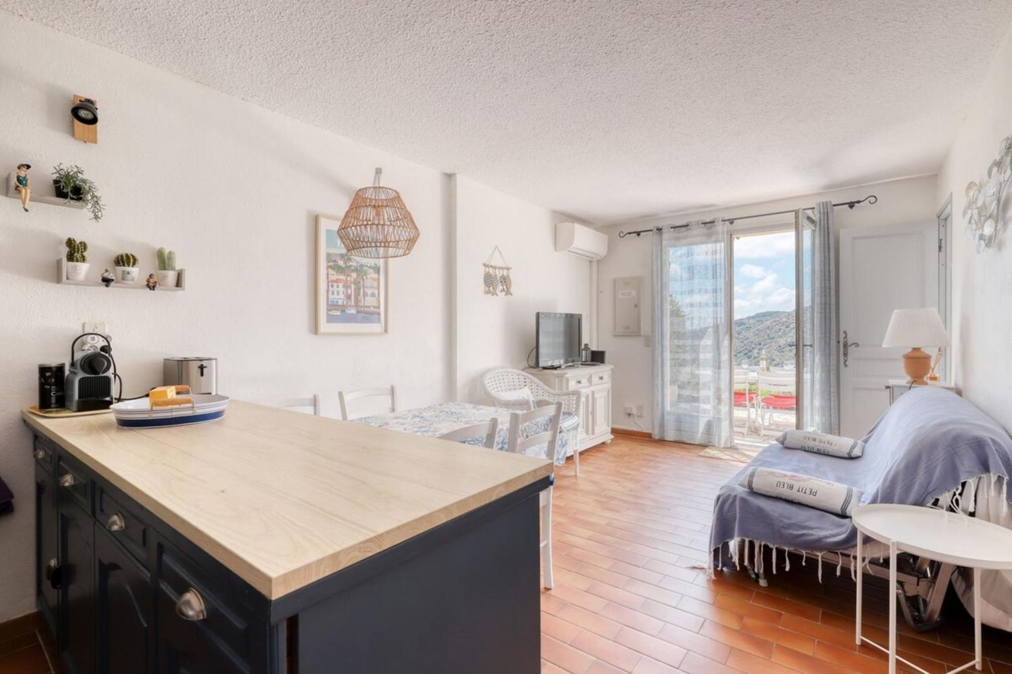 Апартаменты Exceptional View In Saint-Clair For 4 People Ле-Лаванду Экстерьер фото