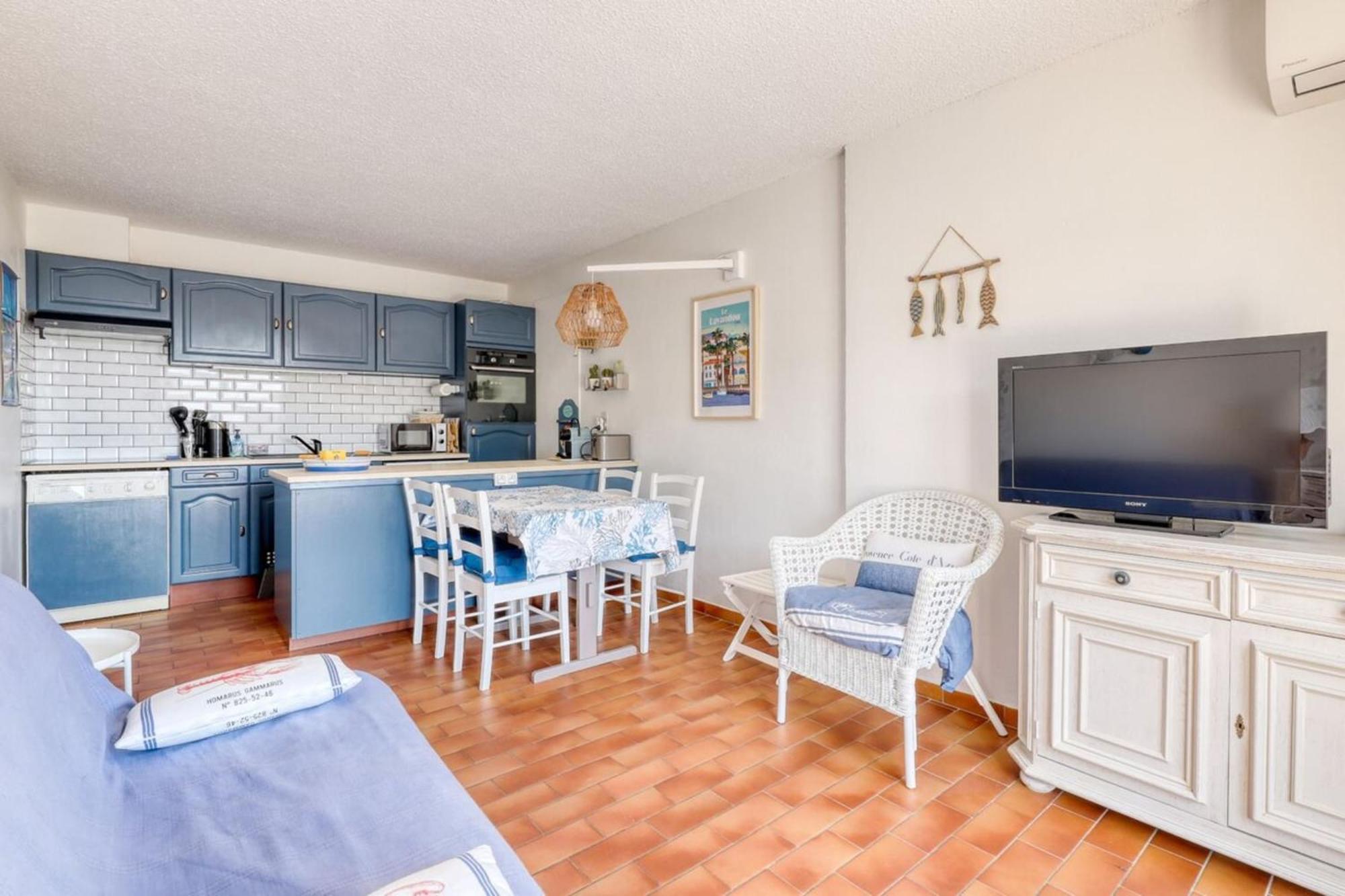 Апартаменты Exceptional View In Saint-Clair For 4 People Ле-Лаванду Экстерьер фото