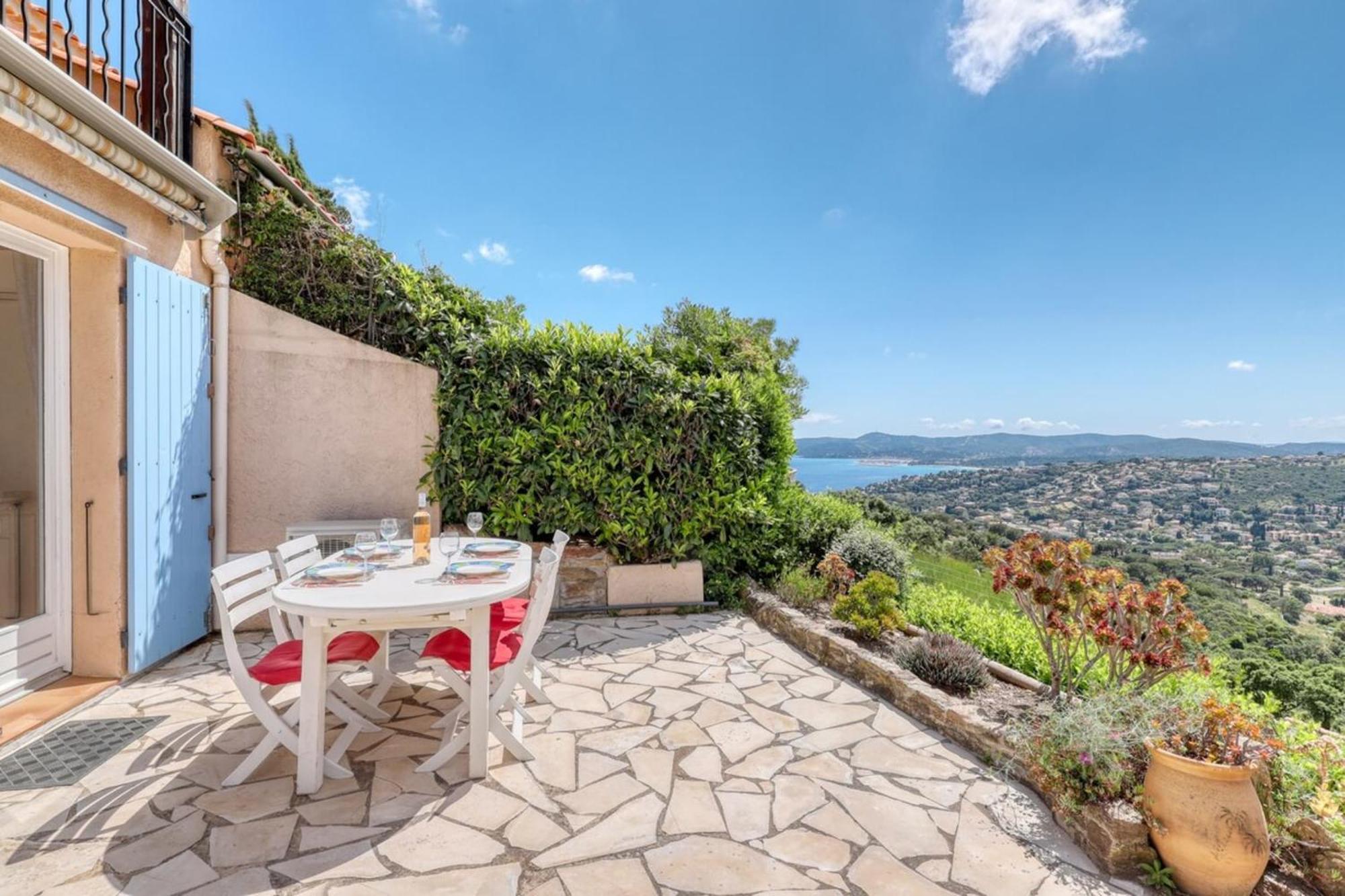 Апартаменты Exceptional View In Saint-Clair For 4 People Ле-Лаванду Экстерьер фото
